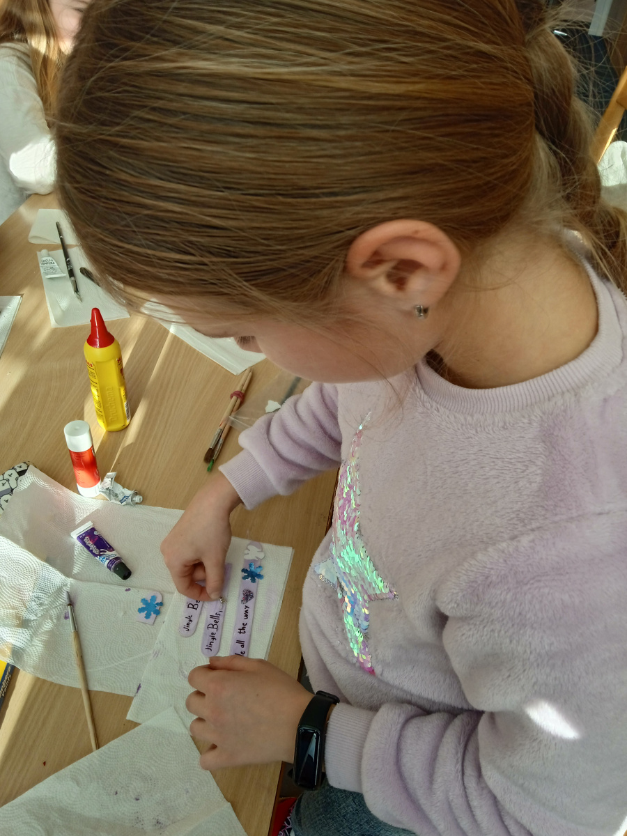 School Press Club school newspaper easily and quickly